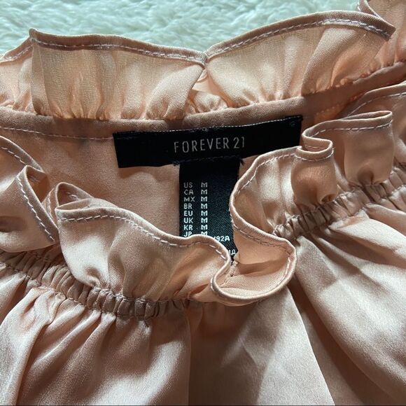 Forever 21 Silky Pink Off Shoulder Classy Femme Girly Top Ruffled Blouse - Picture 5 of 6